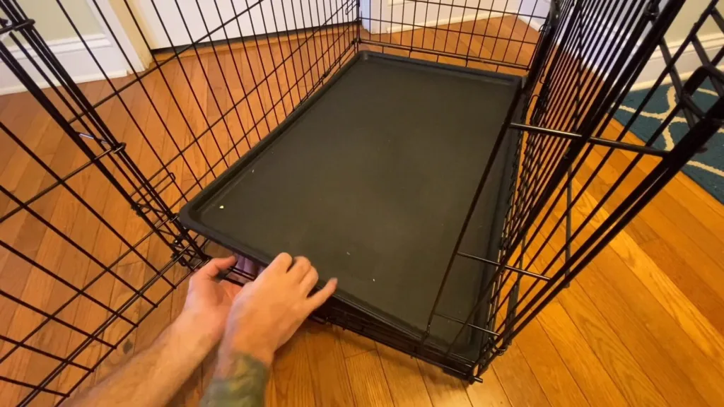 how to disassemble a large dog crate
